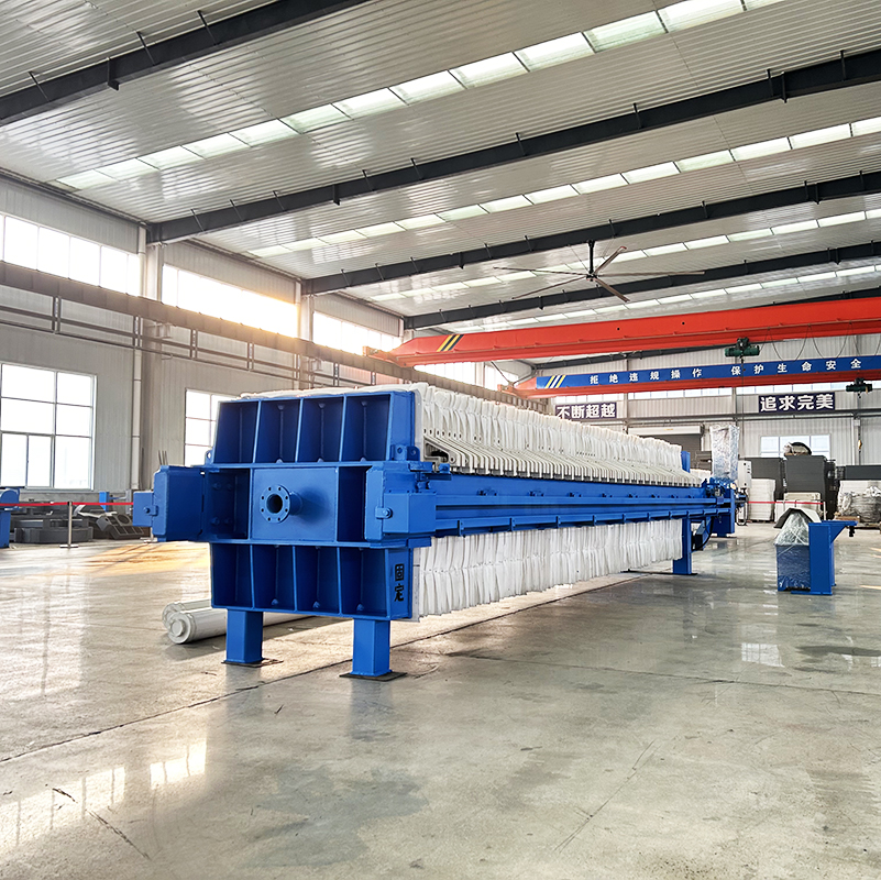 一拉三自動(dòng)拉板壓濾機(jī)-800尺寸-小尺寸 一拉三自動(dòng)拉板壓濾機(jī)-800尺寸-小尺寸